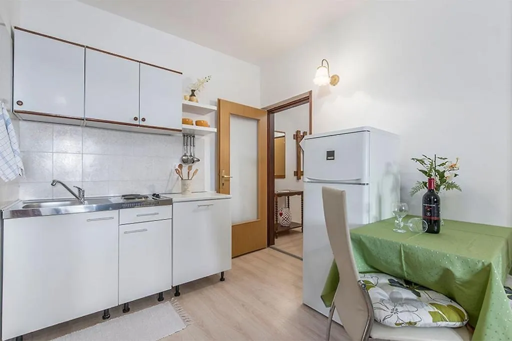 Apartments With A Parking Space Novigrad - 2536 0*, Novigrad (Istria) Croatia