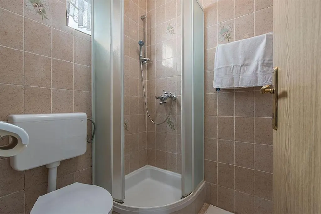 Apartments With A Parking Space Novigrad - 2536 0*, Novigrad (Istria) Croatia