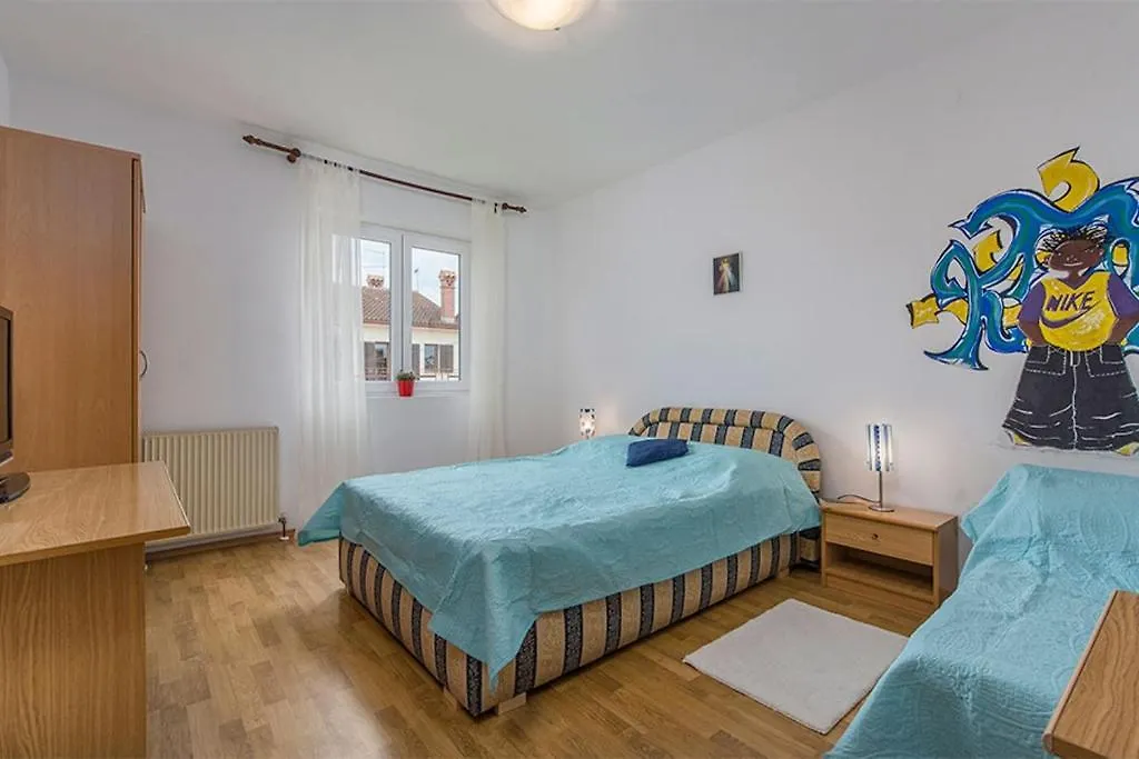 Apartments With A Parking Space Novigrad - 2536 0*, Novigrad (Istria) Croatia