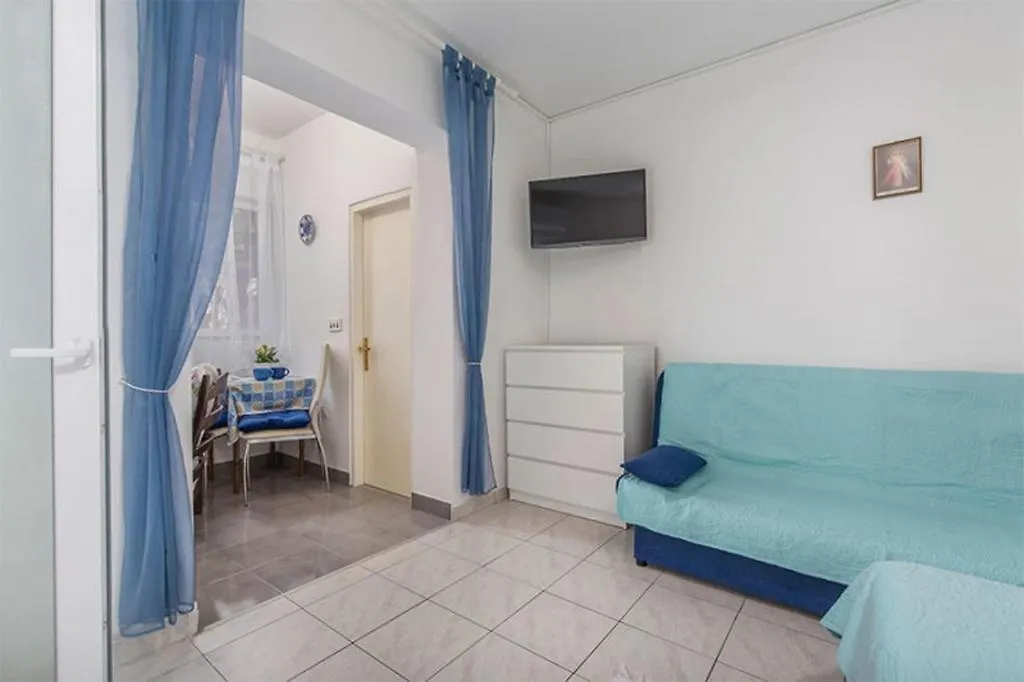 Apartments With A Parking Space Novigrad - 2536 Novigrad (Istria)